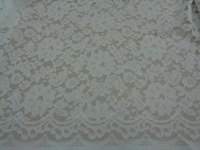 Δαντέλα κορδονέ 'Dream flowers' cream
