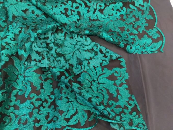 Δαντέλα κεντητή 'Paola' green