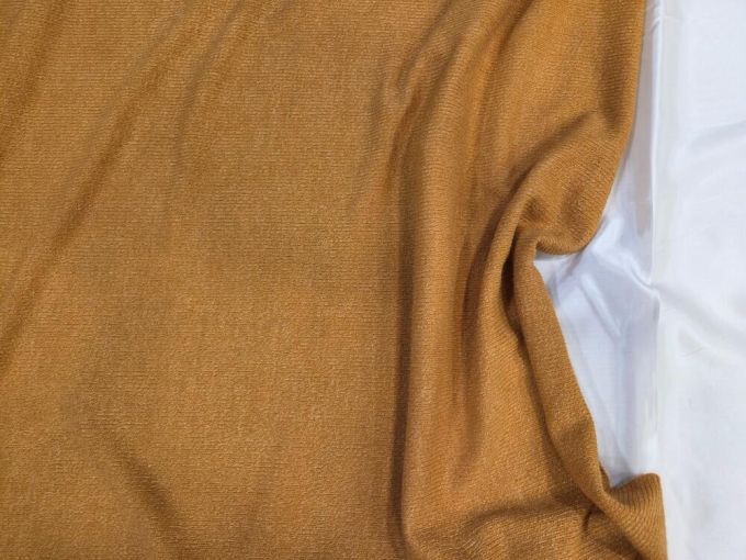 Λεπτό πλεκτό 'Velvet' dark yellow