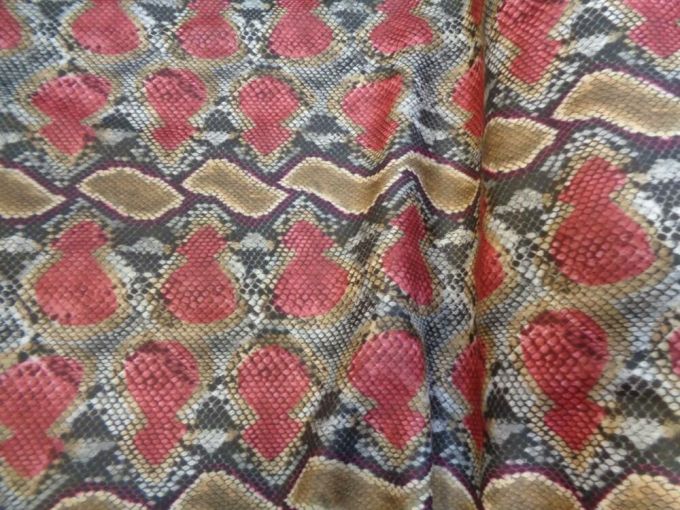 Δερματίνη "Red Snake"